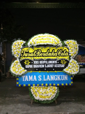 Papan Bunga Duka di Mengwi